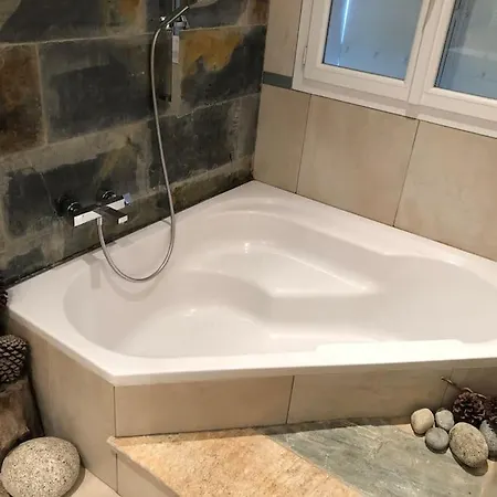 De Charme Avec Piscine Entre Ajaccio Et Porticcio Eccica-Suarella (Corsica)